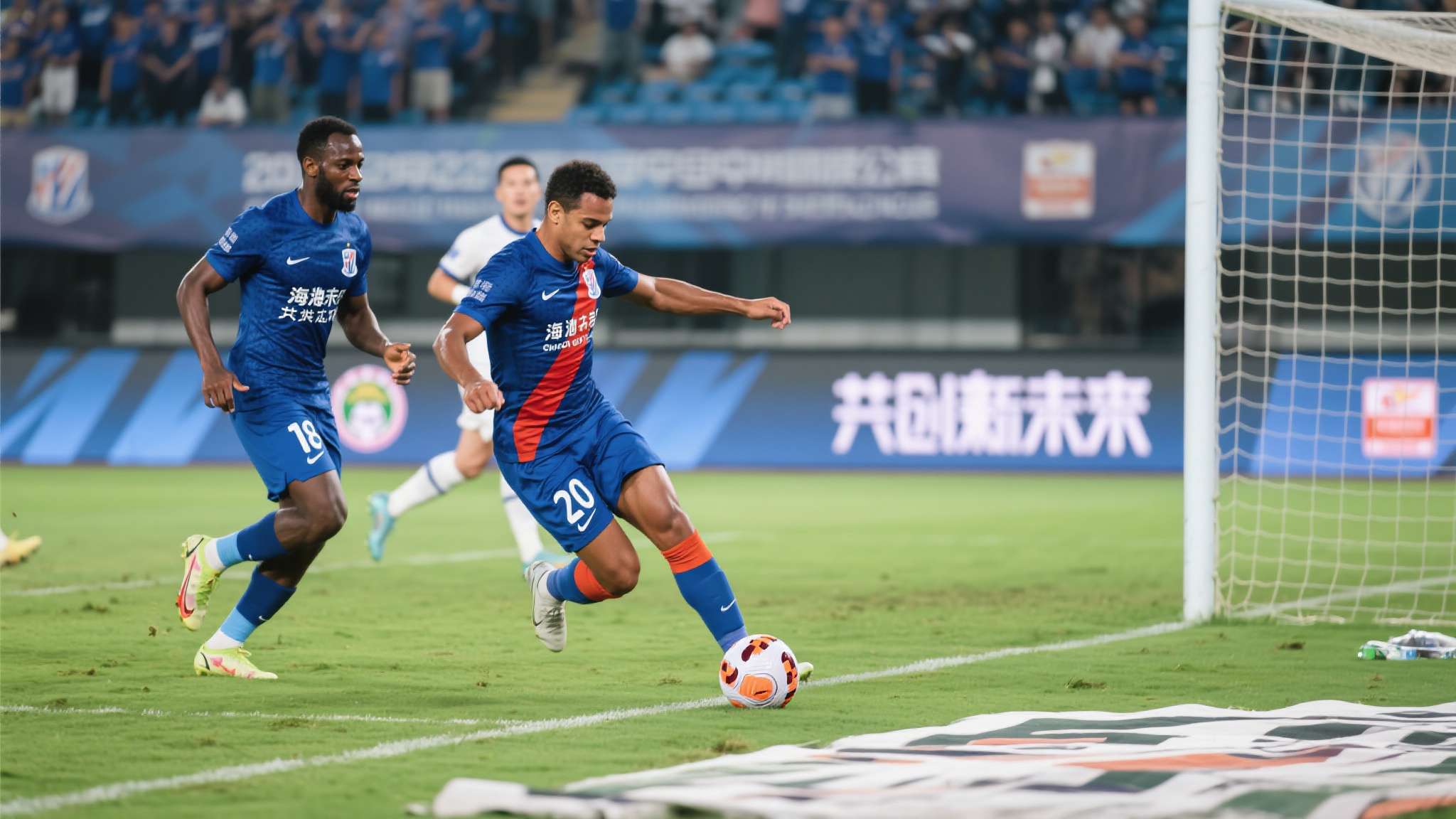 申花2-0海牛迎四连胜，盖伊、特谢拉建功，牟鹏飞三连神扑
